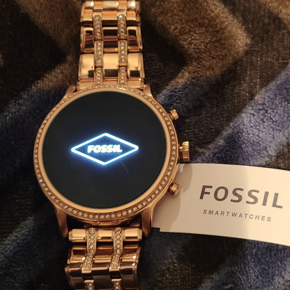 Woman's Fossil Smartwatch Gen 5
